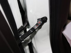 2012款 2.0L 自动 两驱都市版 5座