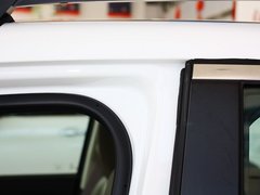 2012款 2.0L 自动 两驱都市版 5座