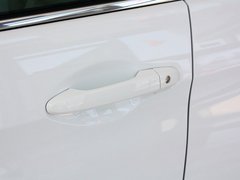 2012款 2.0L 自动 两驱都市版 5座