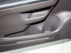 2012款 2.0L 自动 两驱都市版 5座