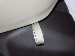 2012款 2.0L 自动 两驱都市版 5座