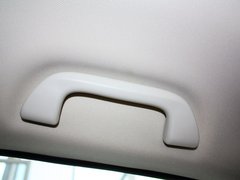 2012款 2.0L 自动 两驱都市版 5座
