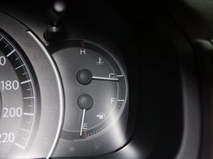 2012款 2.0L 自动 两驱都市版 5座