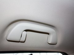 2012款 2.0L 自动 两驱都市版 5座