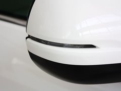 2012款 2.0L 自动 两驱都市版 5座
