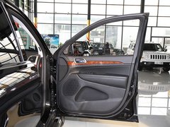2012款 3.6L 自动 豪华导航版 5座