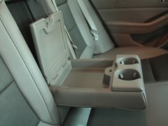 2012款 2.4SE 自动 豪华版