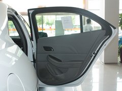 2012款 2.4SE 自动 豪华版