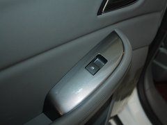 2012款 2.4SE 自动 豪华版