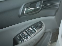 2012款 2.4SE 自动 豪华版