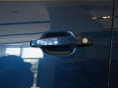 2012款 2.4SE 自动 豪华版