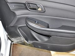 2012款 2.4SX 自动 旗舰版