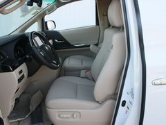 丰田(进口)  埃尔法 3.5l AT 驾驶席座椅正视图