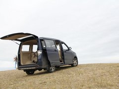 2012款 1.5L 手动 运动版精英型 5座