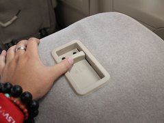 2012款 1.5L 手动 运动版精英型 5座