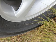 2012款 1.5L 手动 运动版精英型 5座