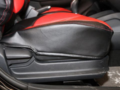 2012款 两厢 1.6L 自动 Premium