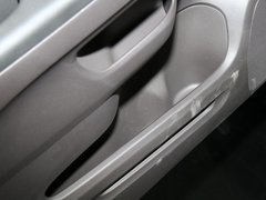 2012款 2.0L 自动 四驱经典版 5座
