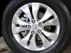 2012款 2.4L 自动 四驱豪华版 5座