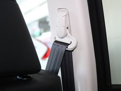 2012款 2.4L 自动 四驱豪华版 5座