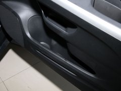 2012款 2.4L 自动 四驱豪华版 5座