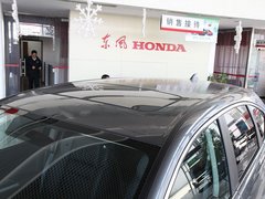 2012款 2.4L 自动 四驱豪华版 5座