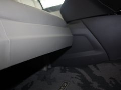 2012款 2.4L 自动 四驱尊贵版 5座
