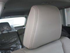 2012款 2.4L 自动 四驱尊贵版 5座