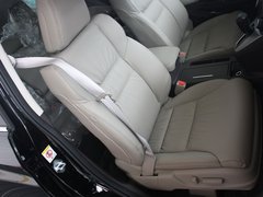 东风本田  CR-V 2.4 AT 副驾驶席座椅45度特写