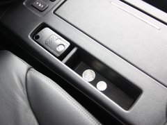 2012款 2.4L 自动 四驱尊贵导航版 5座
