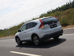 2012款 2.4L 自动 四驱尊贵导航版 5座