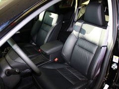 2012款 2.4L 自动 四驱尊贵导航版 5座