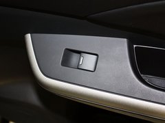 2012款 2.4L 自动 四驱尊贵导航版 5座