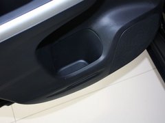 2012款 2.4L 自动 四驱尊贵导航版 5座