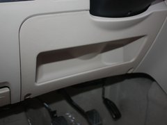 2012款 1.3L 手动 运动版精英型 5座