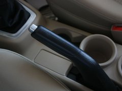 2012款 1.3L 手动 运动版精英型 5座