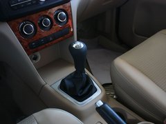 2012款 1.3L 手动 运动版精英型 5座
