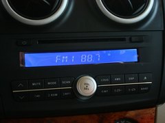 2012款 1.3L 手动 运动版精英型 5座