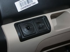 2012款 1.3L 手动 运动版精英型 5座