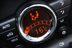 2012款 1.6T AT COOPER S版