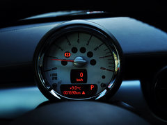 2012款 1.6T AT COUPER S版