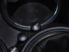 2012款 1.6T AT COUPER S版
