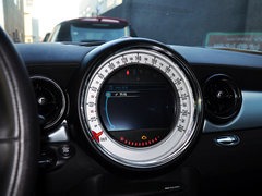 2012款 1.6T AT COUPER S版
