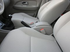 2012款 1.6L 手动 科技型