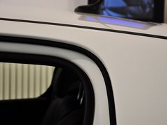 2012款 1.6L 手动 两厢 豪华版