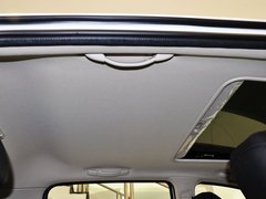 2012款 1.6L 手动 两厢 豪华版