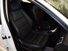2012款 1.6L 手动 两厢 豪华版