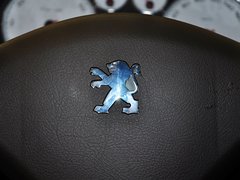 标致307 2012款 1.6L 手动 两厢 豪华版