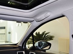 2012款 1.6L 手动 两厢 豪华版