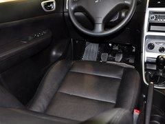 标致307 2012款 1.6L 手动 两厢 豪华版